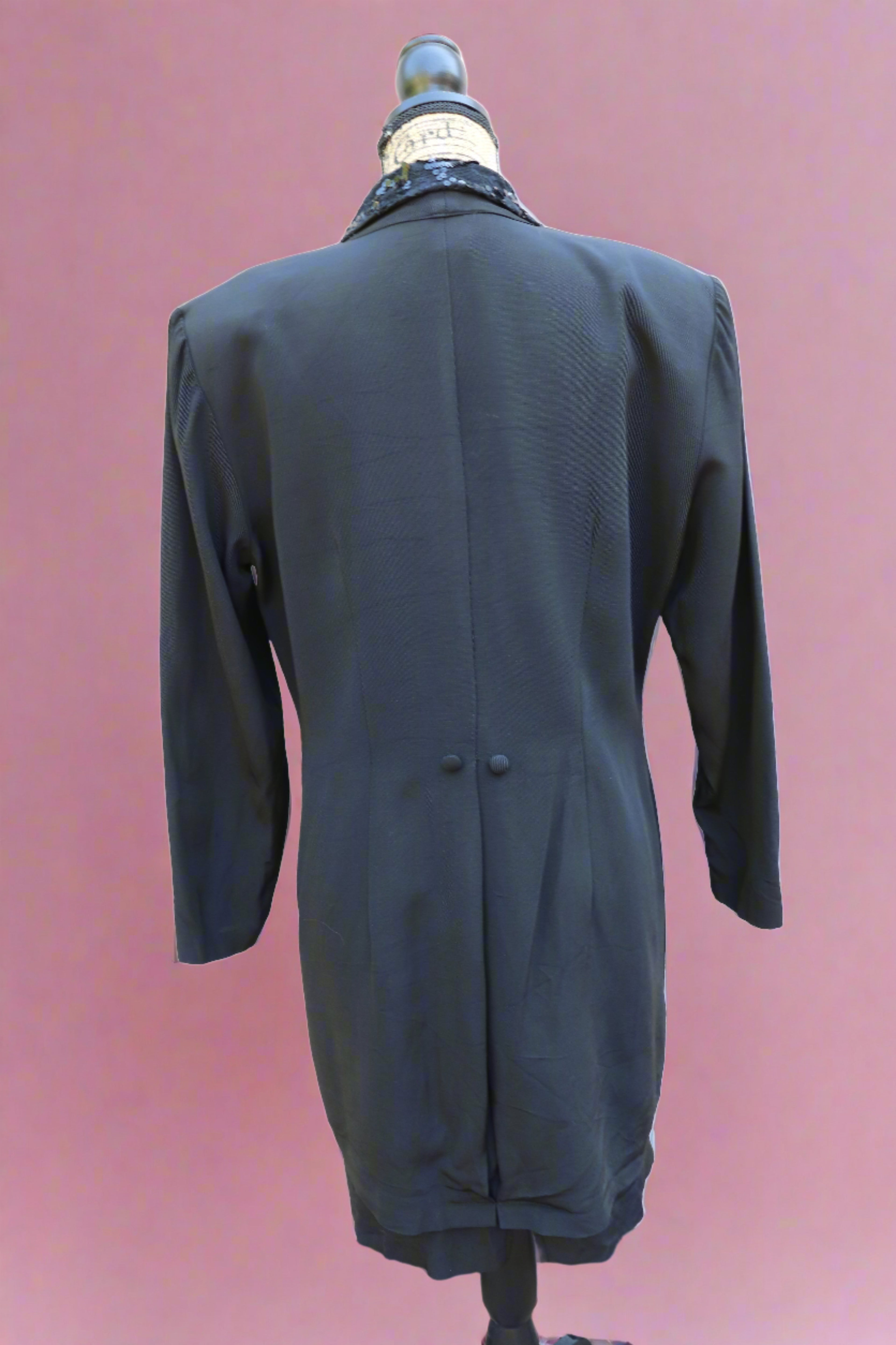 the lizzy blazer