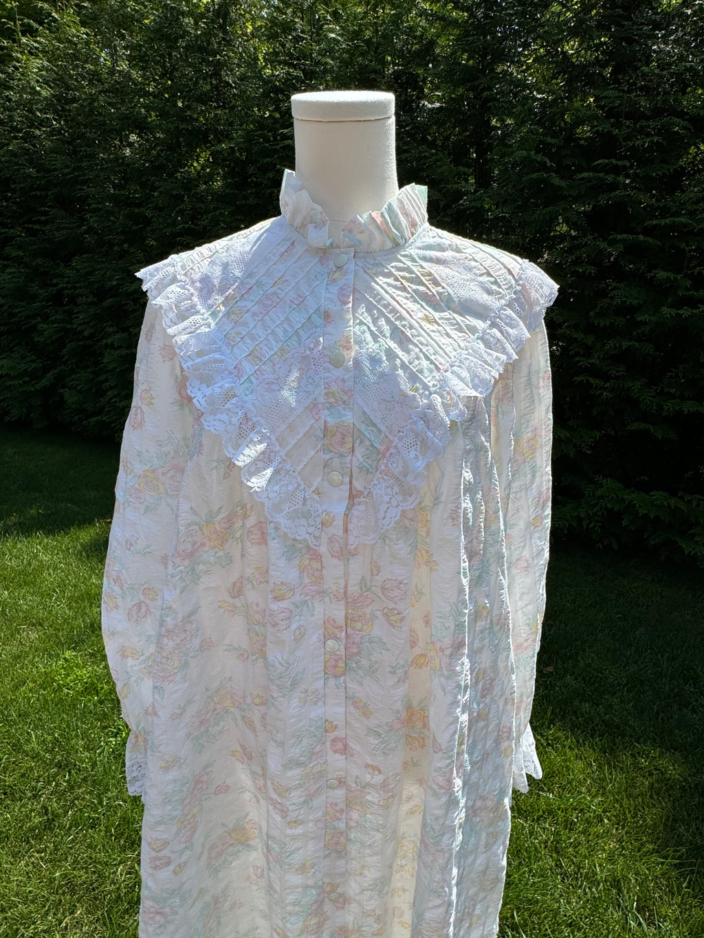 the gillian nightgown