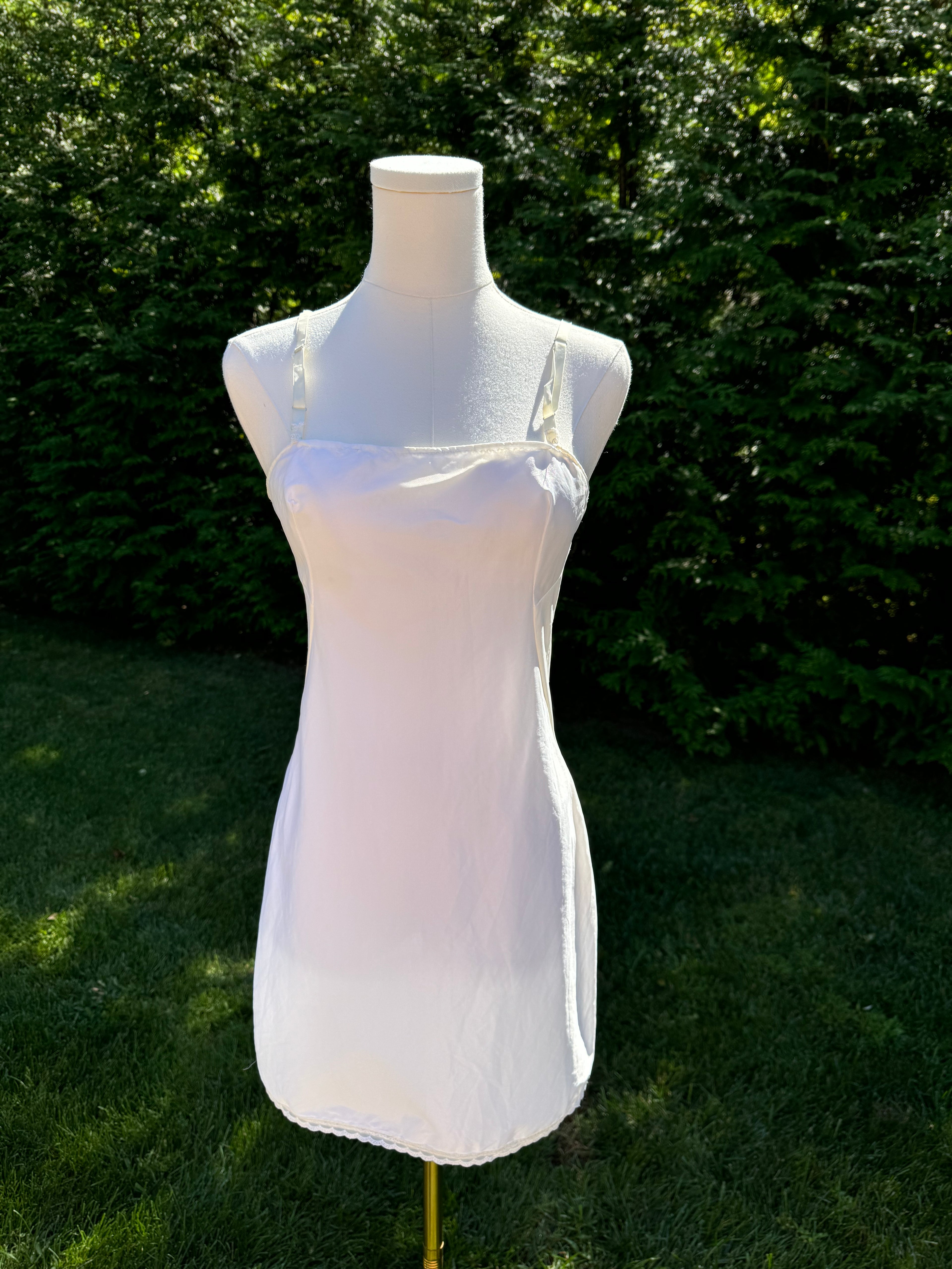 the lola slip