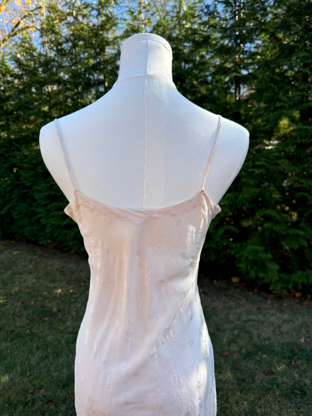 the bobbie slip